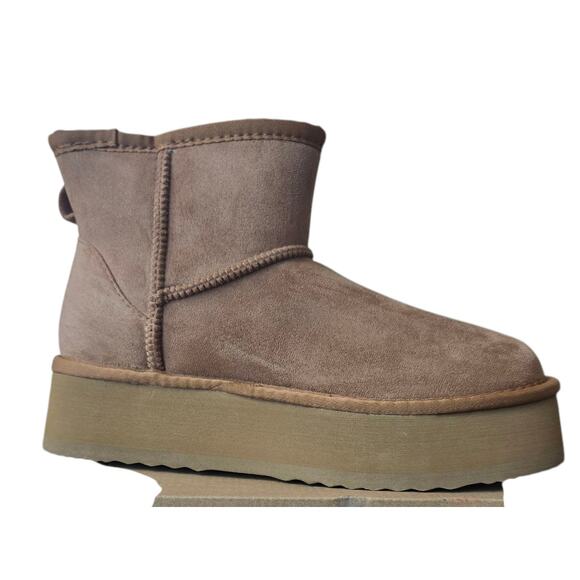 Steve Madden Enchanting Platform Ankle Boot Size 8 New - Picture 1 of 12